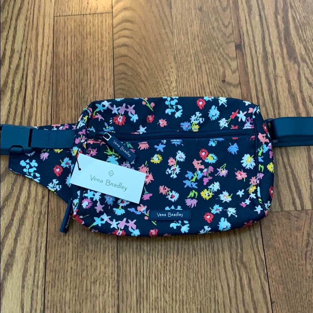 Vera Bradley lighten up belt bag